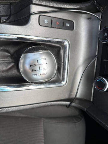 2014 Ford Mustang V6