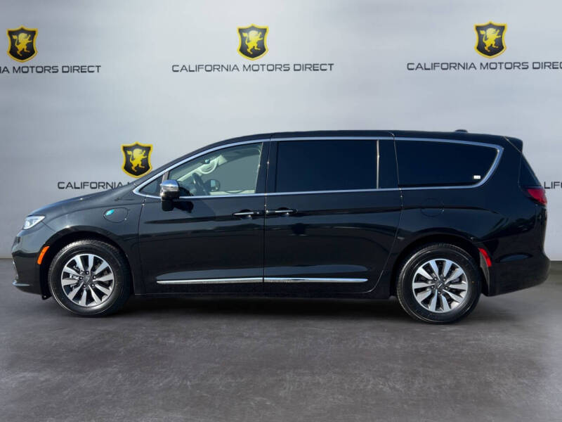 2022 Chrysler Pacifica Hybrid Limited