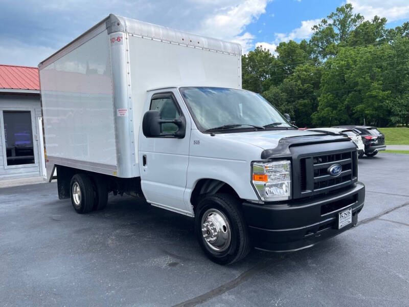 2024 Ford E-Series
