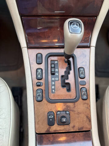 1999 Mercedes-Benz E-Class E 320