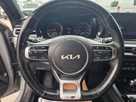 2022 Kia K5