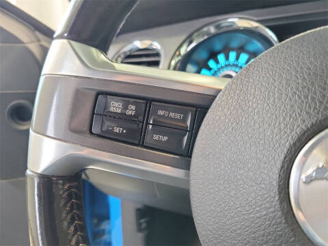 2013 Ford Mustang V6