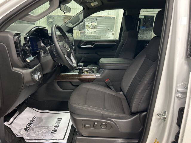 2025 GMC Sierra 1500