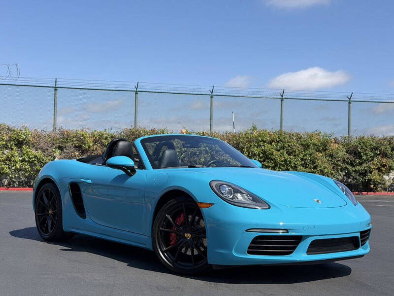 2017 Porsche 718 Boxster S