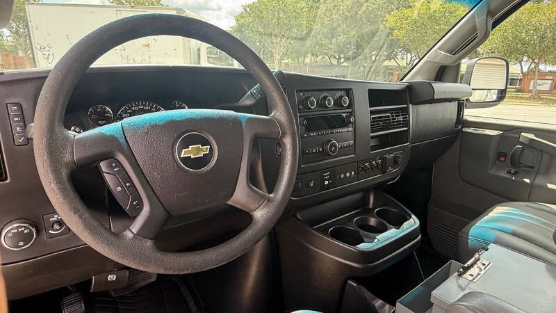 2018 Chevrolet Express 2500