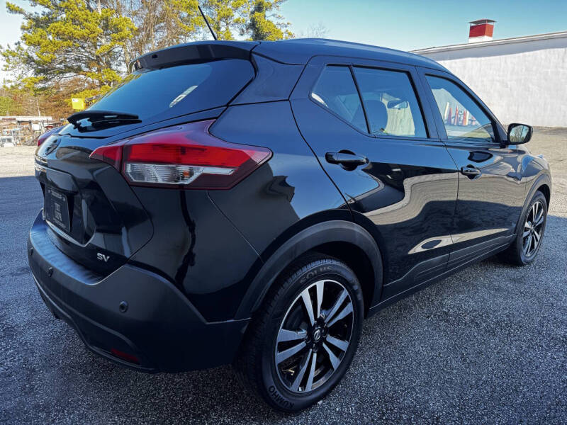 2020 Nissan Kicks SV