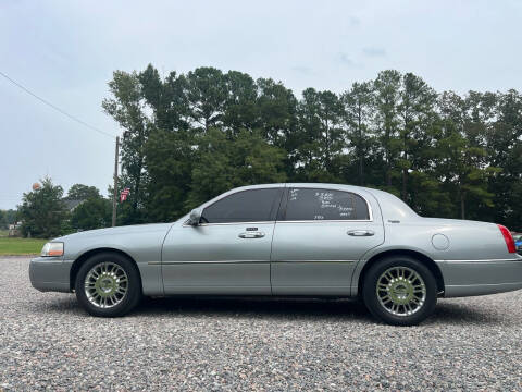 2006 Lincoln Town Car for sale at Joye & Company INC, in Augusta GA