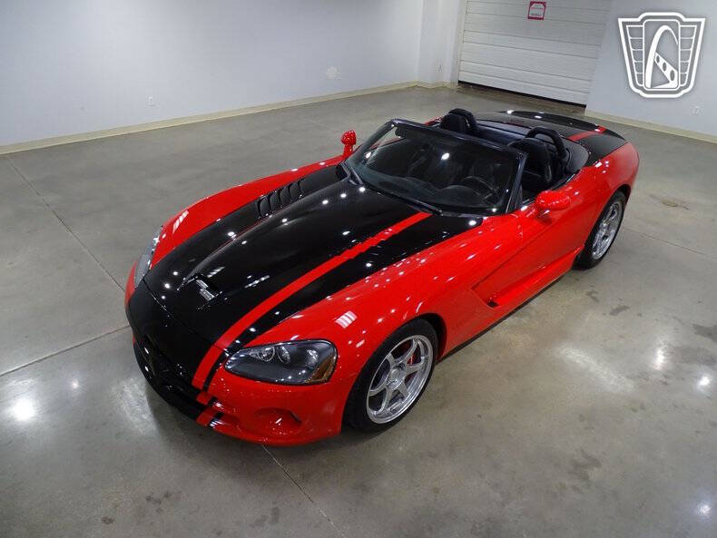 2003 Dodge Viper SRT-10
