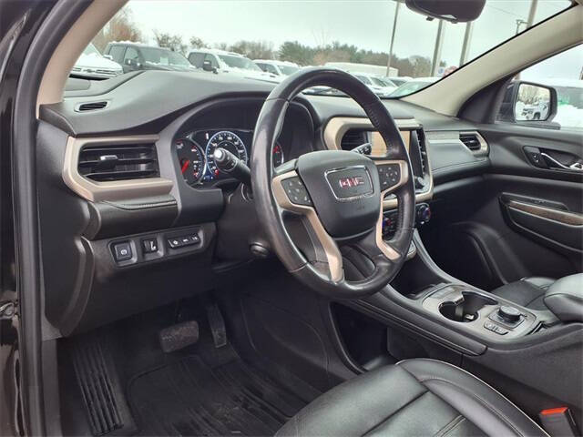 2021 GMC Acadia Denali