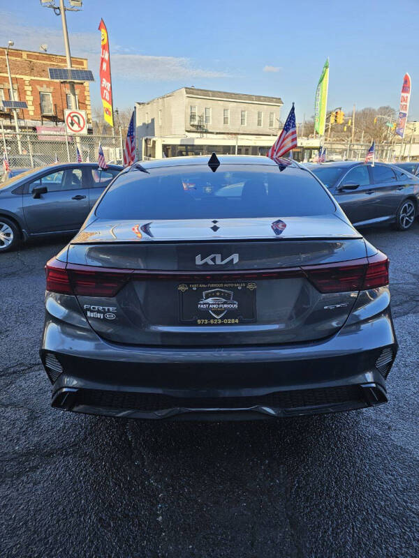 2022 Kia Forte GT Line