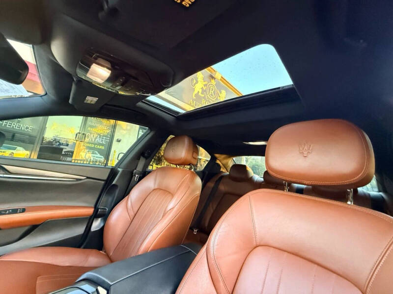 2017 Maserati Ghibli