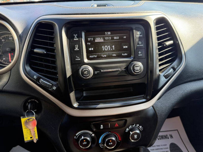 2018 Jeep Cherokee Latitude