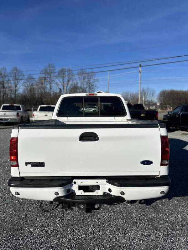 2003 Ford F-250 Super Duty XLT