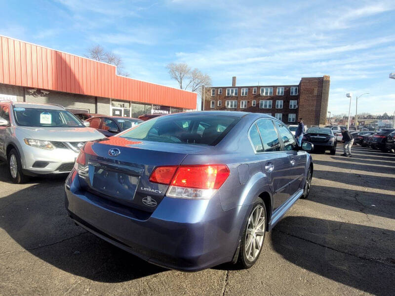 2013 Subaru Legacy 2.5i Sport
