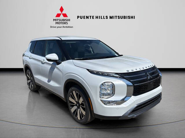 2026 Mitsubishi Outlander SE