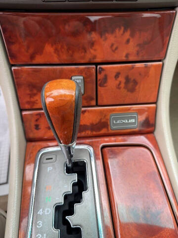 2002 Lexus LS 430