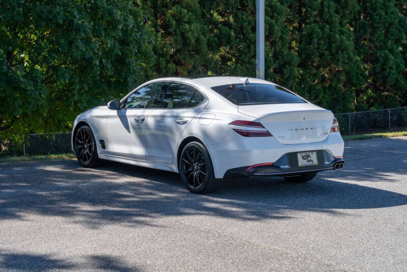 2022 Genesis G70