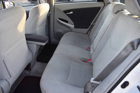 2011 Toyota Prius Two