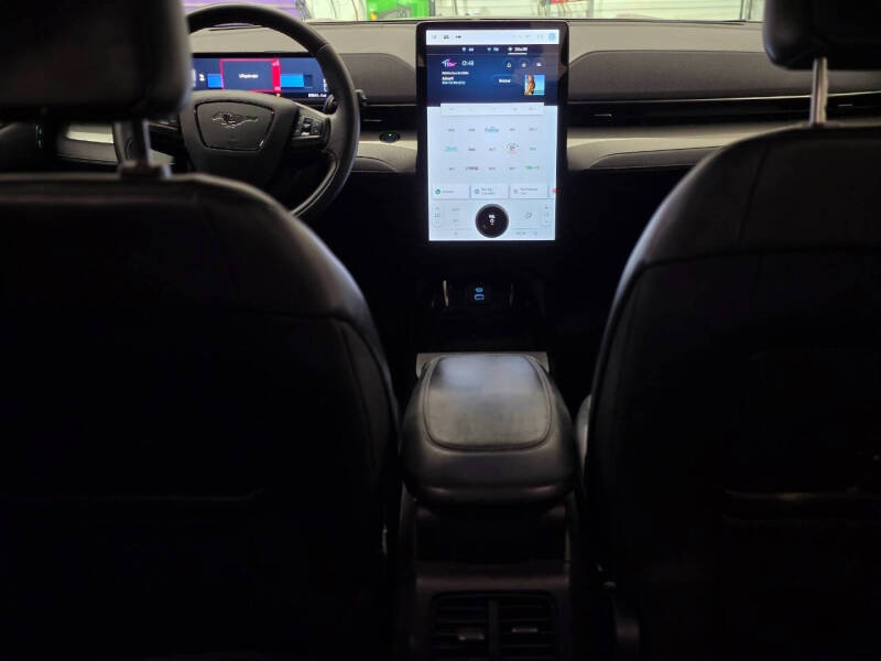 2022 Ford Mustang Mach-E Select