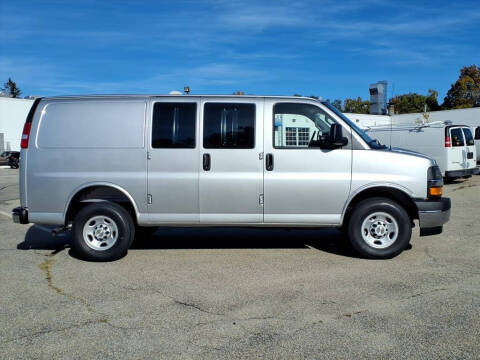 2025 Chevrolet Express 2500