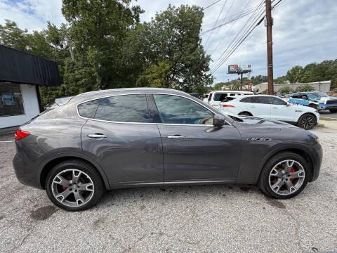 2017 Maserati Levante