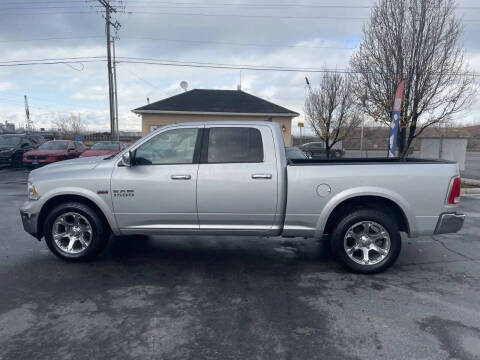 2015 RAM 1500 Laramie
