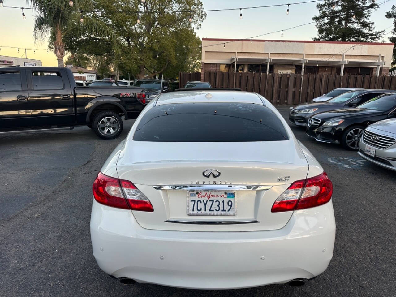 2013 INFINITI M37 for sale at Elite Collection Auto in Pittsburg, CA