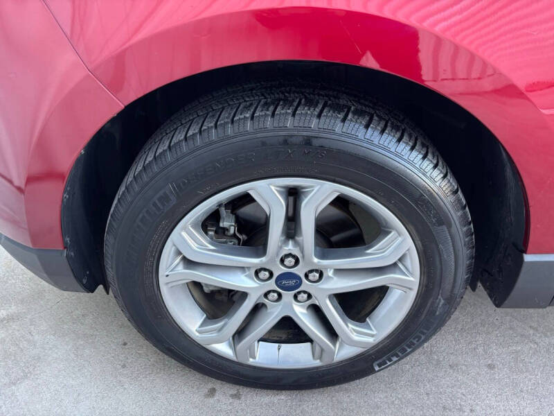 2017 Ford Edge Titanium