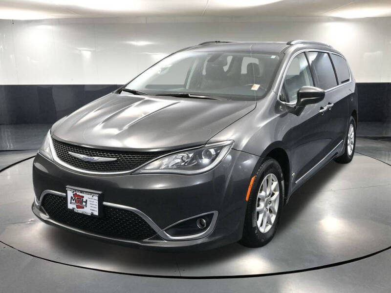 2020 Chrysler Pacifica Touring L