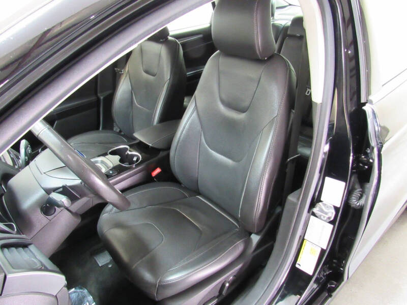 2016 Ford Fusion Titanium