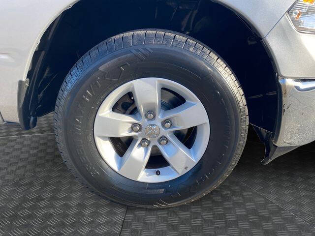 2024 RAM 1500 Classic SLT