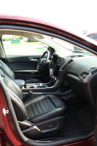 2024 Ford Edge