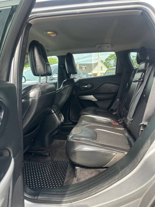 2018 Jeep Cherokee Latitude Plus