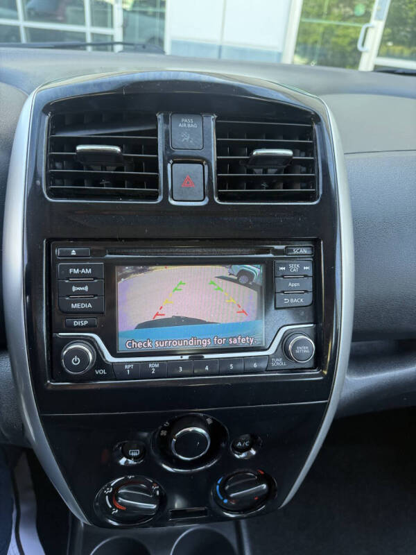 2016 Nissan Versa Note SV