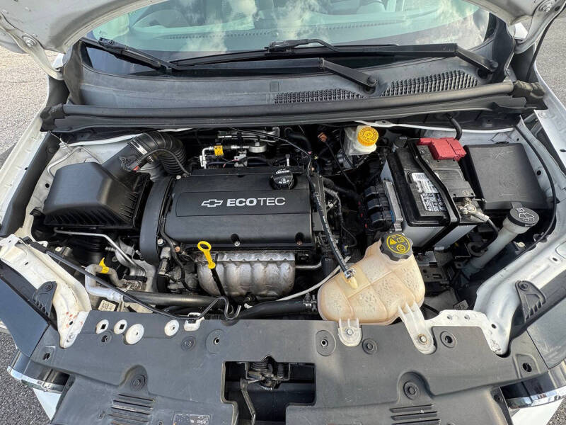2016 Chevrolet Sonic LS Auto