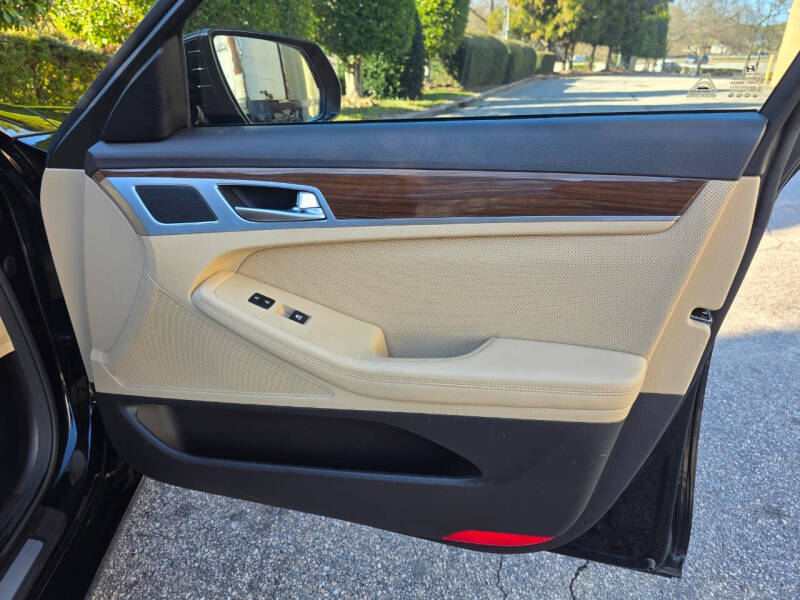 2016 Hyundai Genesis 3.8L