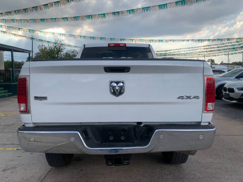 2017 RAM 2500 Laramie