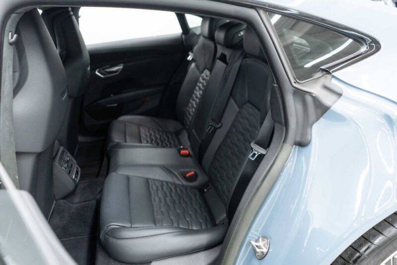 2023 Audi RS e-tron GT quattro