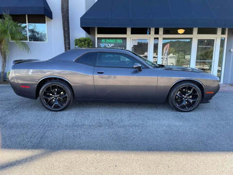 2015 Dodge Challenger SXT Plus