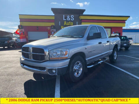 2006 Dodge Ram Pickup 2500 for sale at L & S AUTO BROKERS in Fredericksburg VA