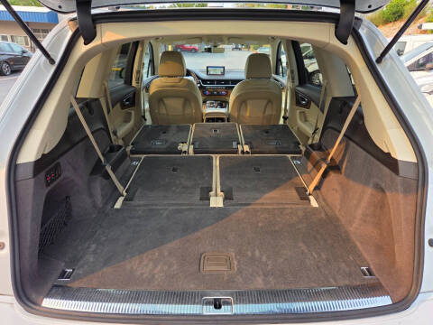 2017 Audi Q7 3.0T quattro Premium Plus