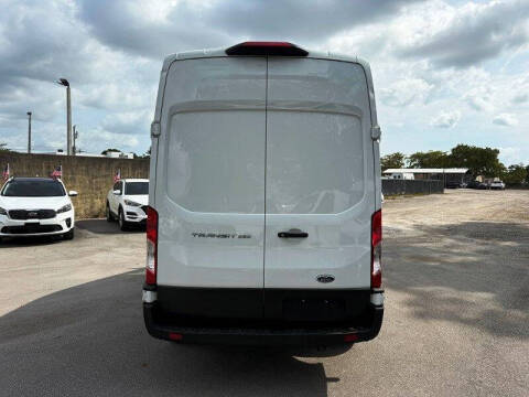 2023 Ford Transit 250