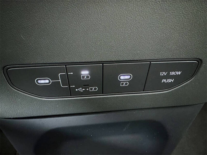 2024 Kia EV9 Light Long Range