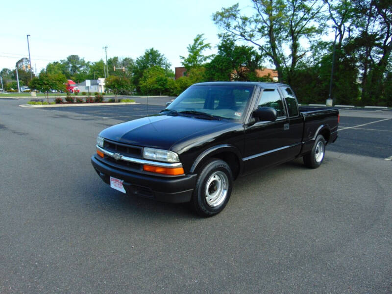 2003 Chevrolet S-10 for sale at CR Garland Auto Sales in Fredericksburg VA