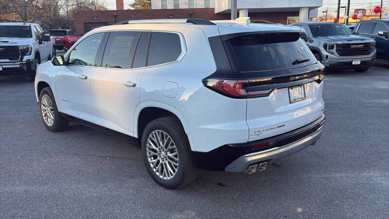 2026 GMC Acadia Denali