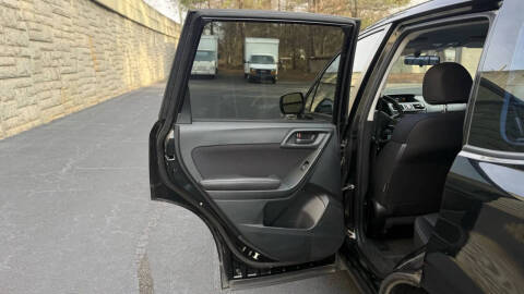 2016 Subaru Forester 2.5i