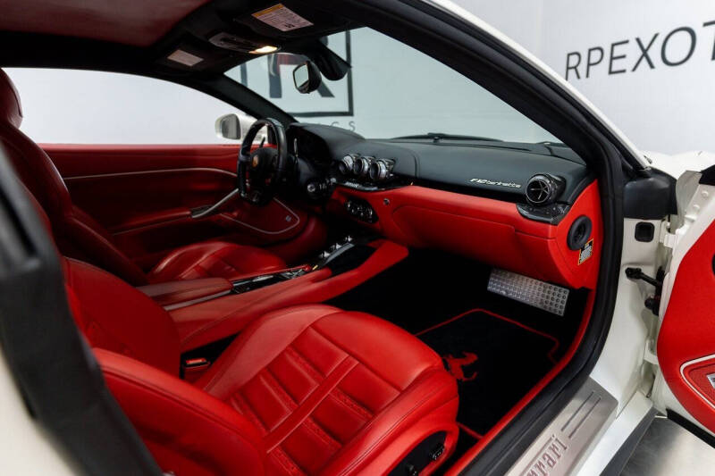 2015 Ferrari F12berlinetta