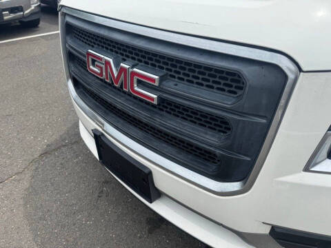 2014 GMC Acadia SLE-2