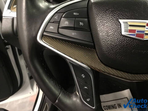 2017 Cadillac XT5 Platinum
