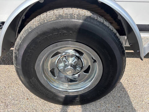 2019 Bayliner Element F18
